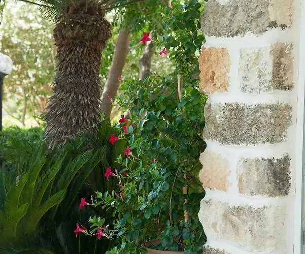 Dimora Del Duca Coyntry Lecce, Masseria مونتيروني دي ليتشي