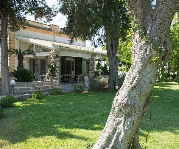 Dimora Del Duca Coyntry Lecce, Masseria 4*