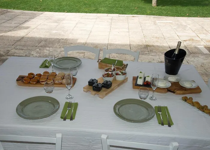 فندق مبيت وإفطار Dimora Del Duca Coyntry Lecce, Masseria مونتيروني دي ليتشي