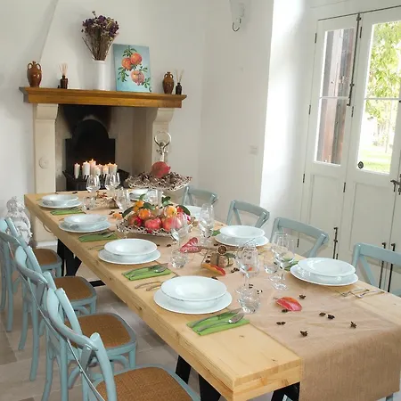 Dimora Del Duca Coyntry Lecce, Masseria B&B Bed & Breakfast 4*