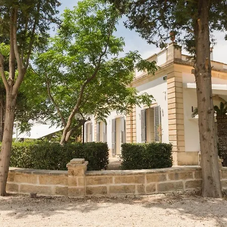 Dimora Del Duca, Masseria Di Charme 4*