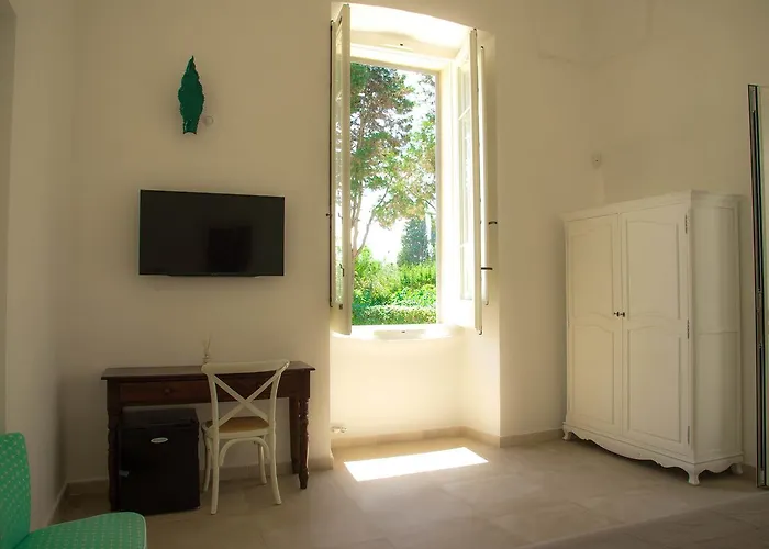 Dimora Del Duca Coyntry Lecce, Masseria 4* Monteroni di Lecce