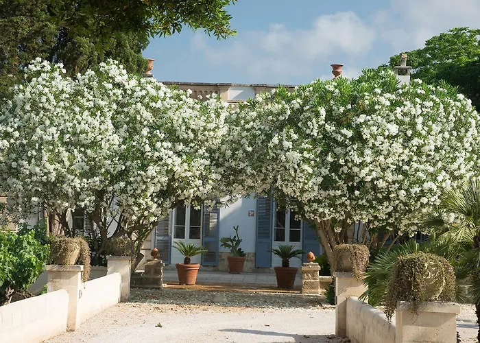 Dimora Del Duca Coyntry Lecce, Masseria 4*