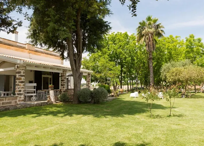 Dimora Del Duca Coyntry Lecce, Masseria 4* モンテローニ・ディ・レッチェ